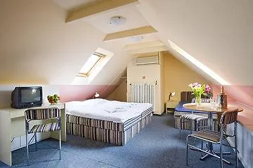 Hotel Stirka Prague